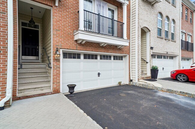 Foto del edificio - 21 Creekside Ct