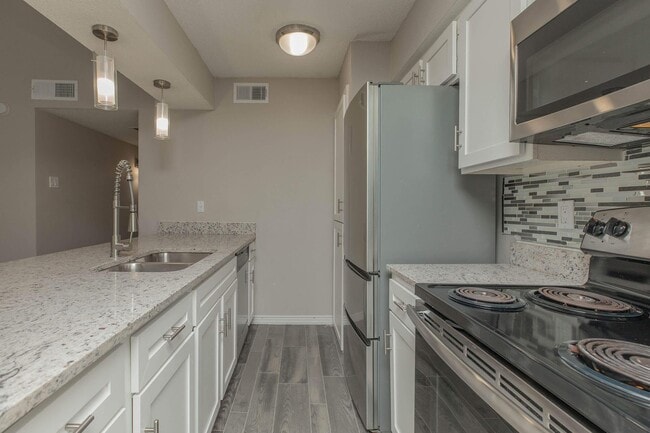 Foto del edificio - Foundation at Cityline