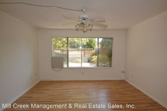 Building Photo - 3 br, 2 bath House - 909 W. Dorothea
