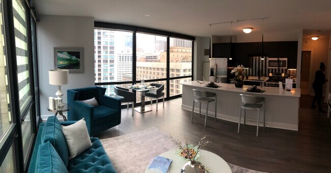 Building Photo - 53 E Randolph St