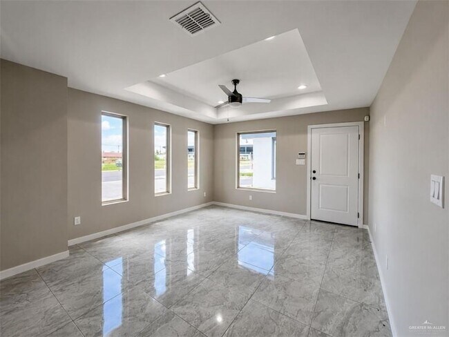 Foto del edificio - 707 Palmer Rd