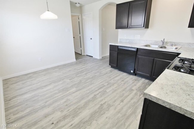 Building Photo - 4 br, 2.5 bath House - 24238 Ravenna Oaks Ct