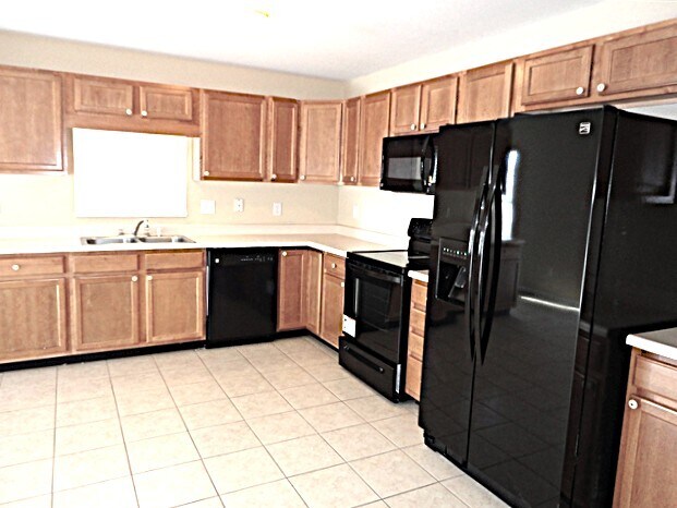 Foto del edificio - 322 Brookview Dr