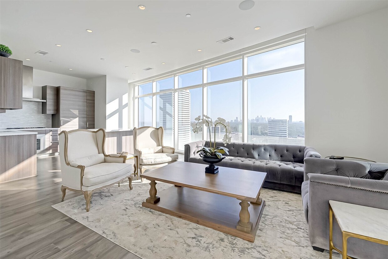 Foto principal - 4521 San Felipe St