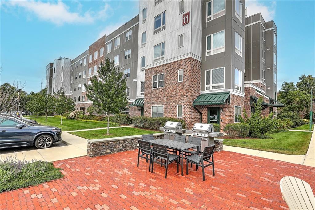 20 Newman Ave Unit 1111110, East Providence, RI 02916 Apartment for