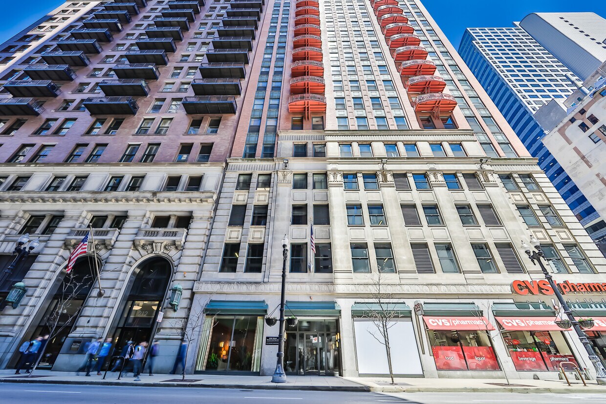 208 W Washington St Unit 1205, Chicago, IL 60606 Condo for Rent in