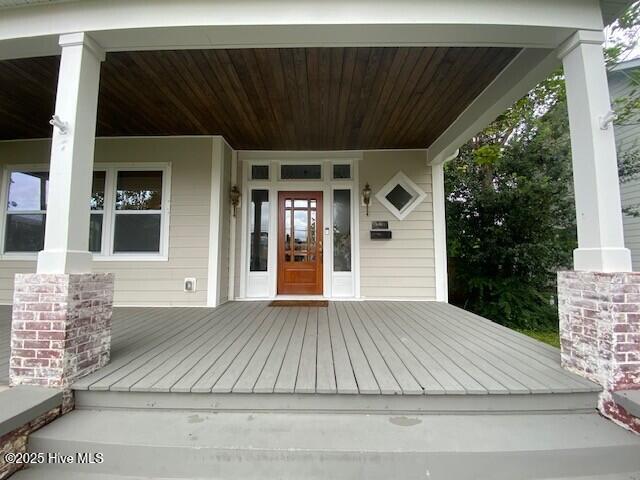 Building Photo - 1301 Princess St
