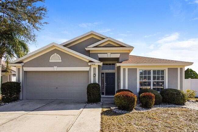 Building Photo - 12432 Tree Pointe Ct