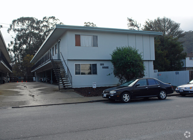 Building Photo - The Adobe Apartments
