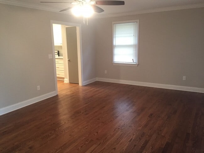 Building Photo - Converse Heights 3Bd/2Ba, 1684SF