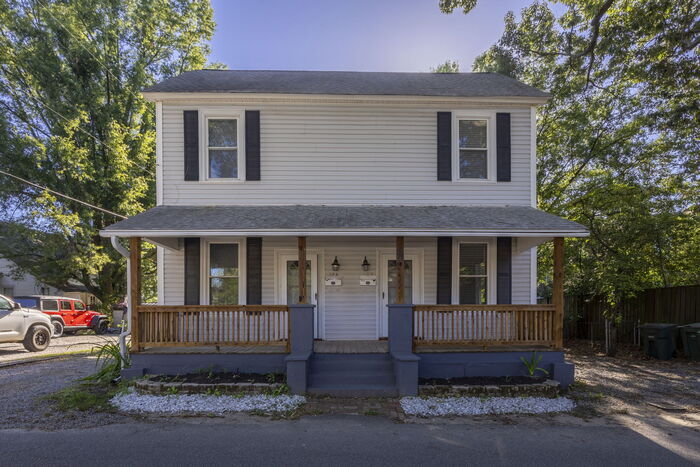 Primary Photo - 124 Church St