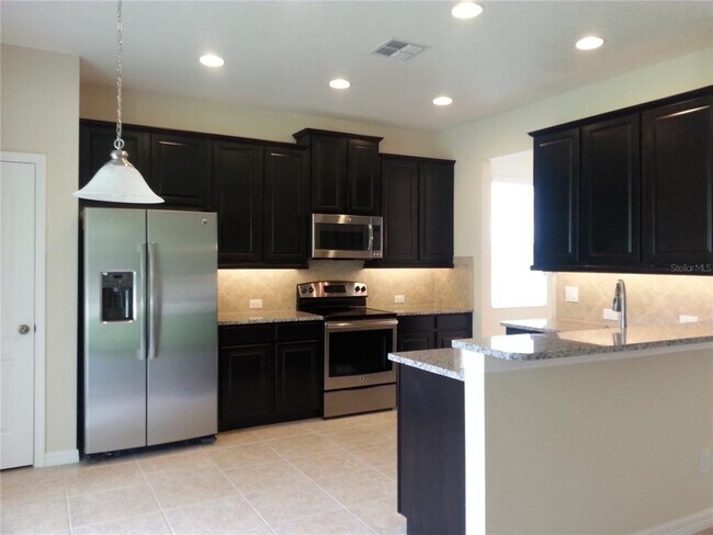 Building Photo - 13836 Pickett Reserve Ct