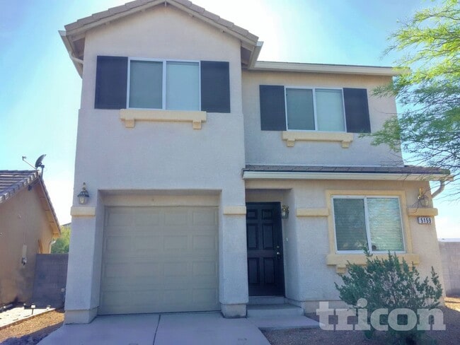 Building Photo - 5159 Los Pinos St