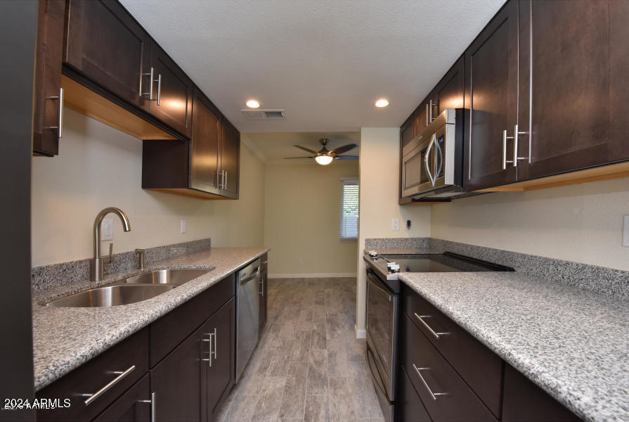 Foto principal - 8067 E Glenrosa Ave