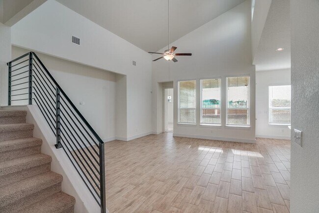 Building Photo - 11308 Charger Wy