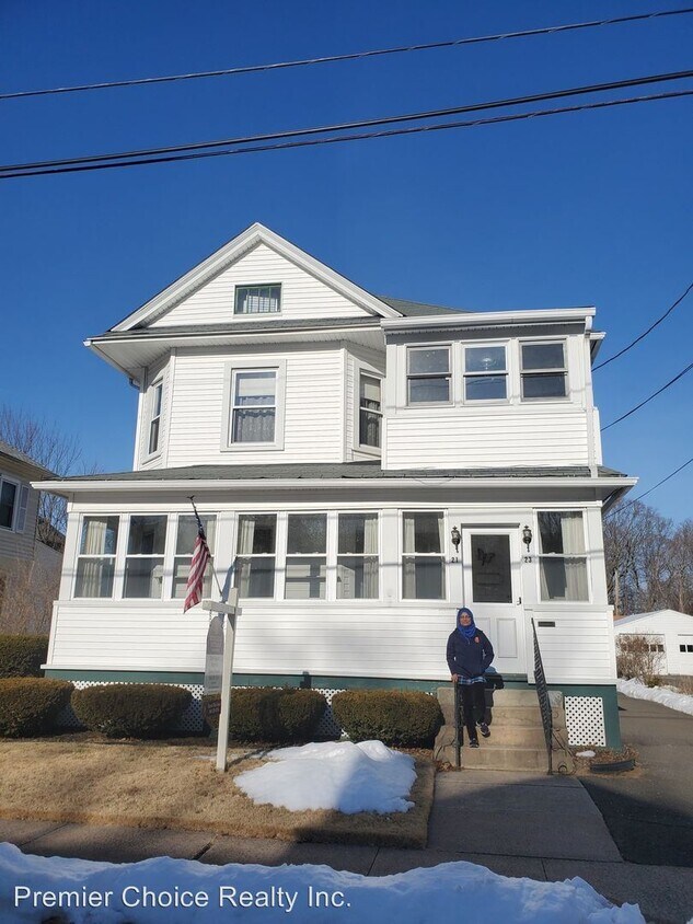 Primary Photo - 21-23 Stinson Pl