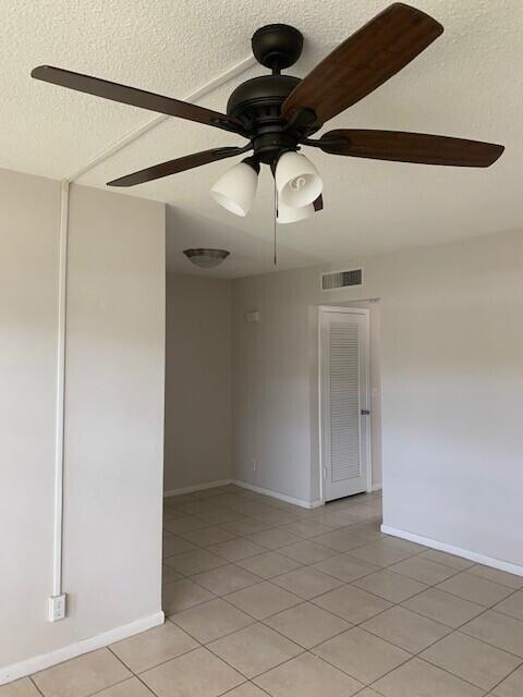 Foto del edificio - 875 SW 4th Ct