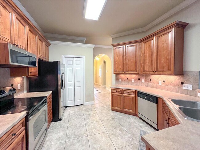 Foto del edificio - 9048 SW 76th Ave