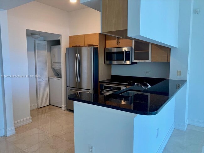 Photo - 31 SE 5th St House