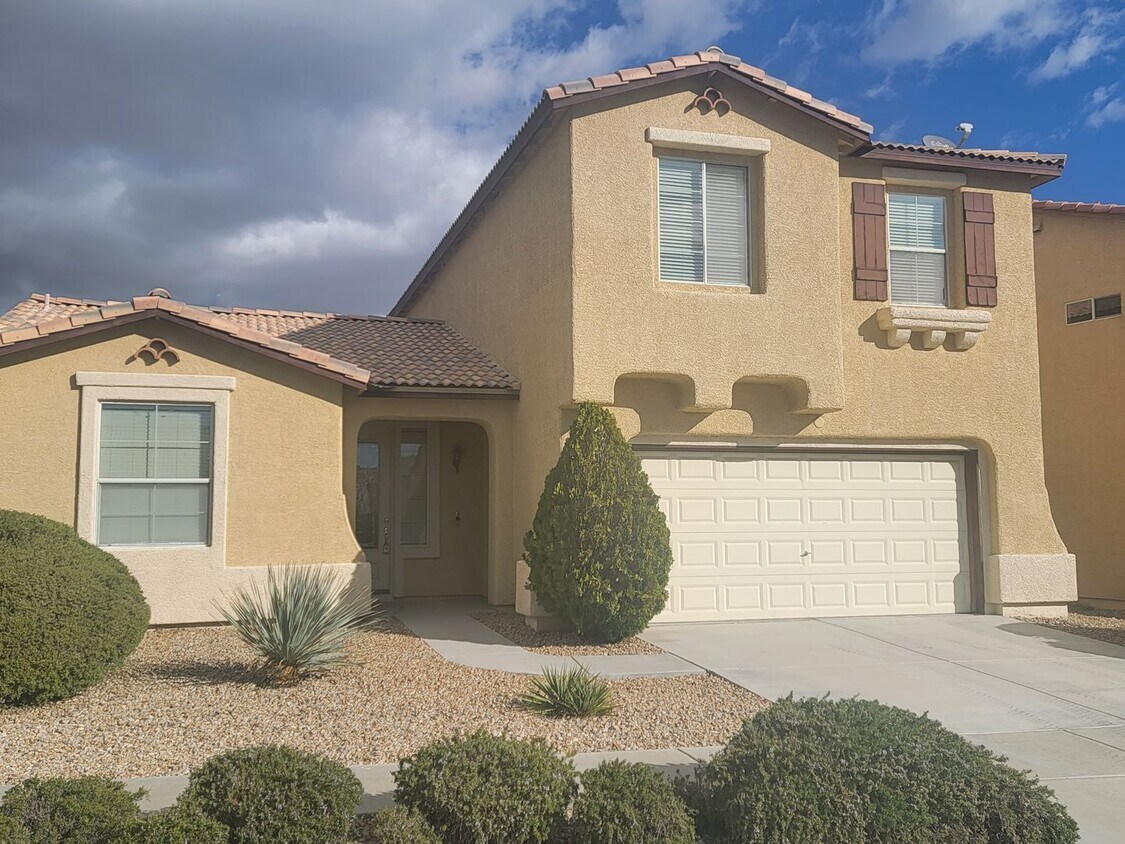 Stunning 3 Bedroom Rental In Nevada Trails House Rental in Las