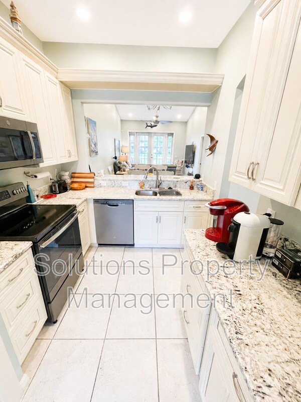 Foto del edificio - 250 St Lucie Ln