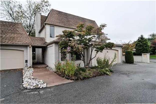 Foto principal - 1 Park Gate Dr