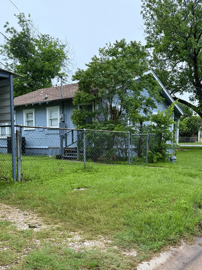 Foto del edificio - Charming 2-bedroom, 1-bath home