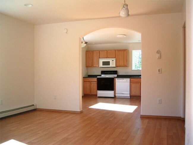 Foto del edificio - 4683 Bluegill Rd