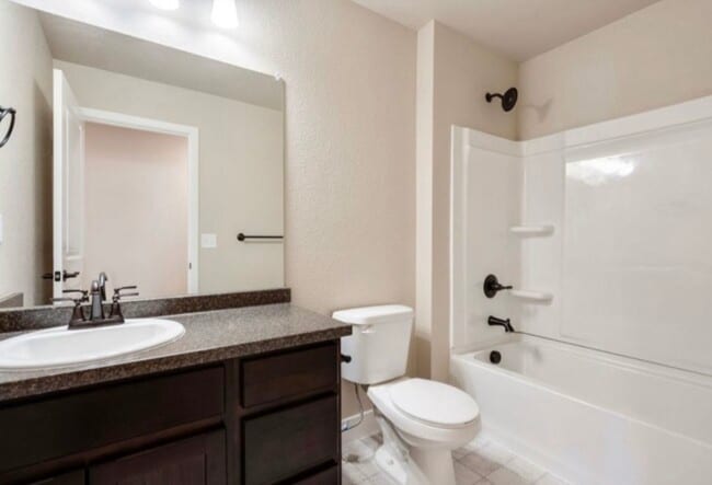 Foto del edificio - 6933 4th Street Rd