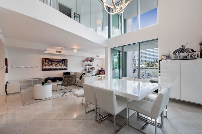 Foto del edificio - 7928 East Dr