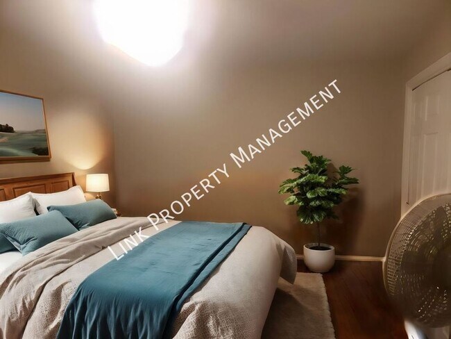 Foto del edificio - 7183 Holland Ln