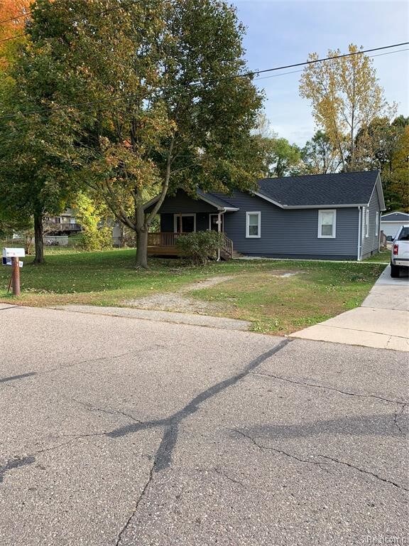 Primary Photo - 1450 Dawes Ave