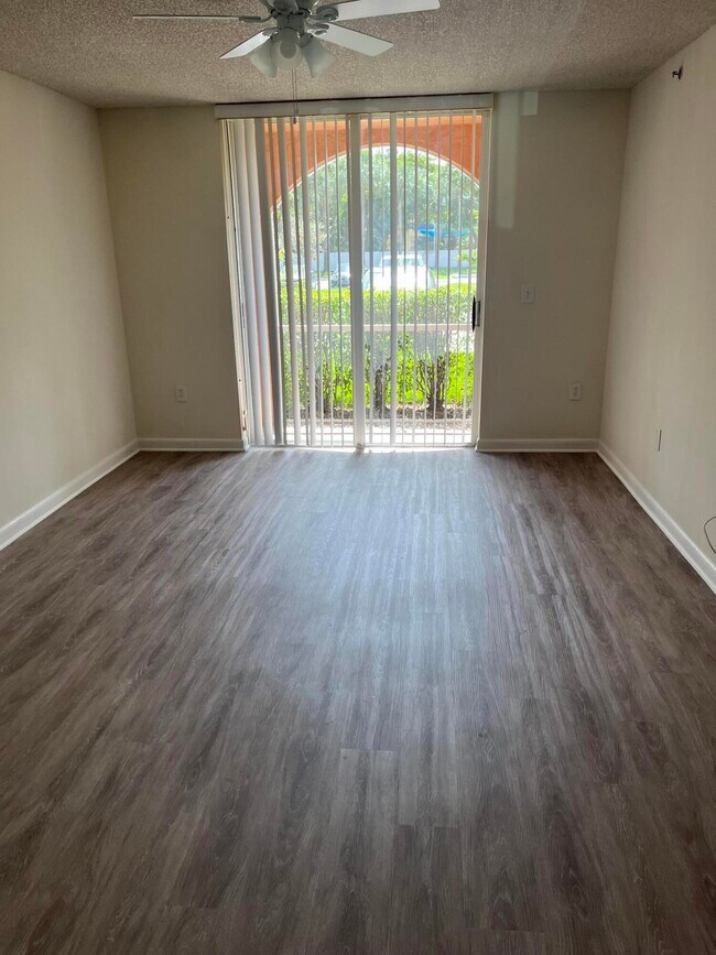 Building Photo - 3113 Clint Moore Rd