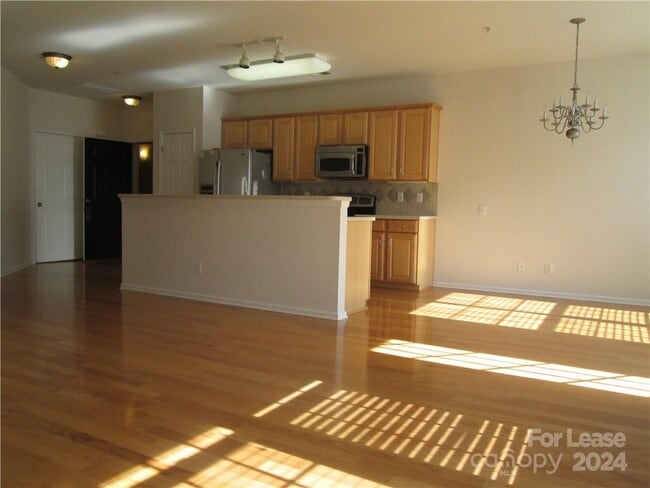 Building Photo - 11548 Costigan Ln