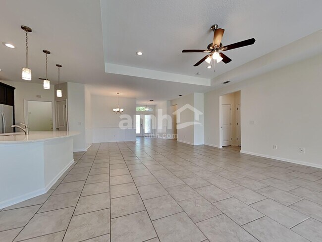 Foto del edificio - 244 Deerfield Forest Dr