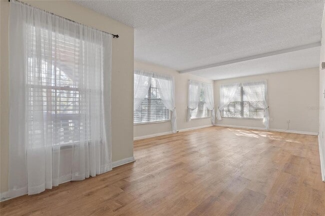 Building Photo - 230 N Bayshore Blvd