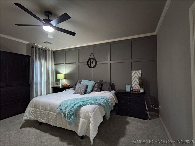 Foto del edificio - 4724 S 168th E Ave