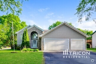Building Photo - 6393 Wildwood Way