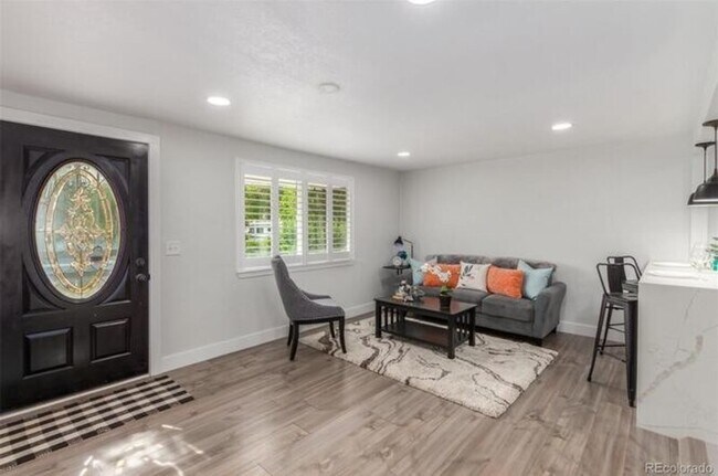 Photo - 760 Stuart St House