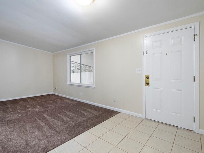 Building Photo - 4340 Hanfred Ln