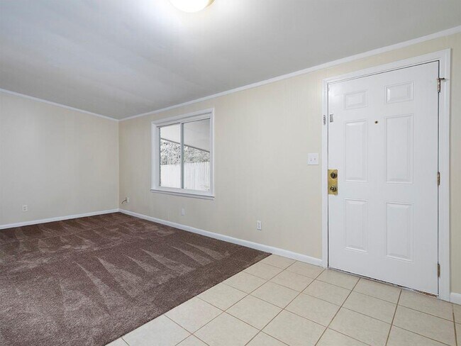 Foto del edificio - 4340 Hanfred Ln