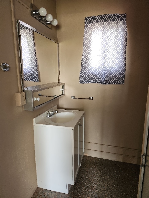 Building Photo - 401 S 12th St