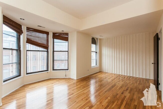 Building Photo - 2925 N Broadway St