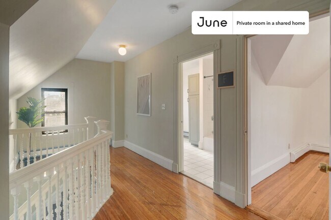 Foto del edificio - Room in Shared 6 bed/2 bath home in Brighton