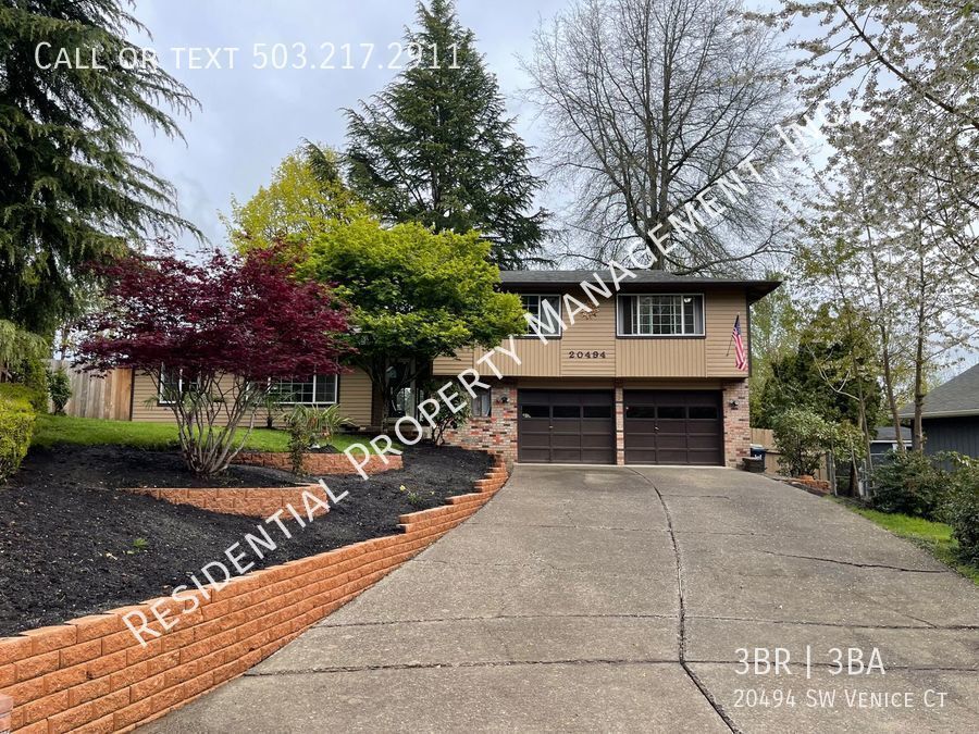 Beautiful Home backing to the Butternut Cr... House for Rent in Aloha