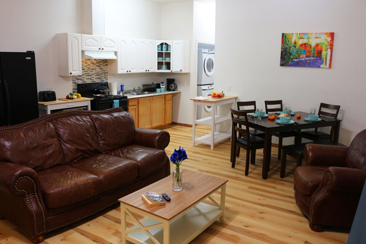 Foto principal - 107 Martin Ln
