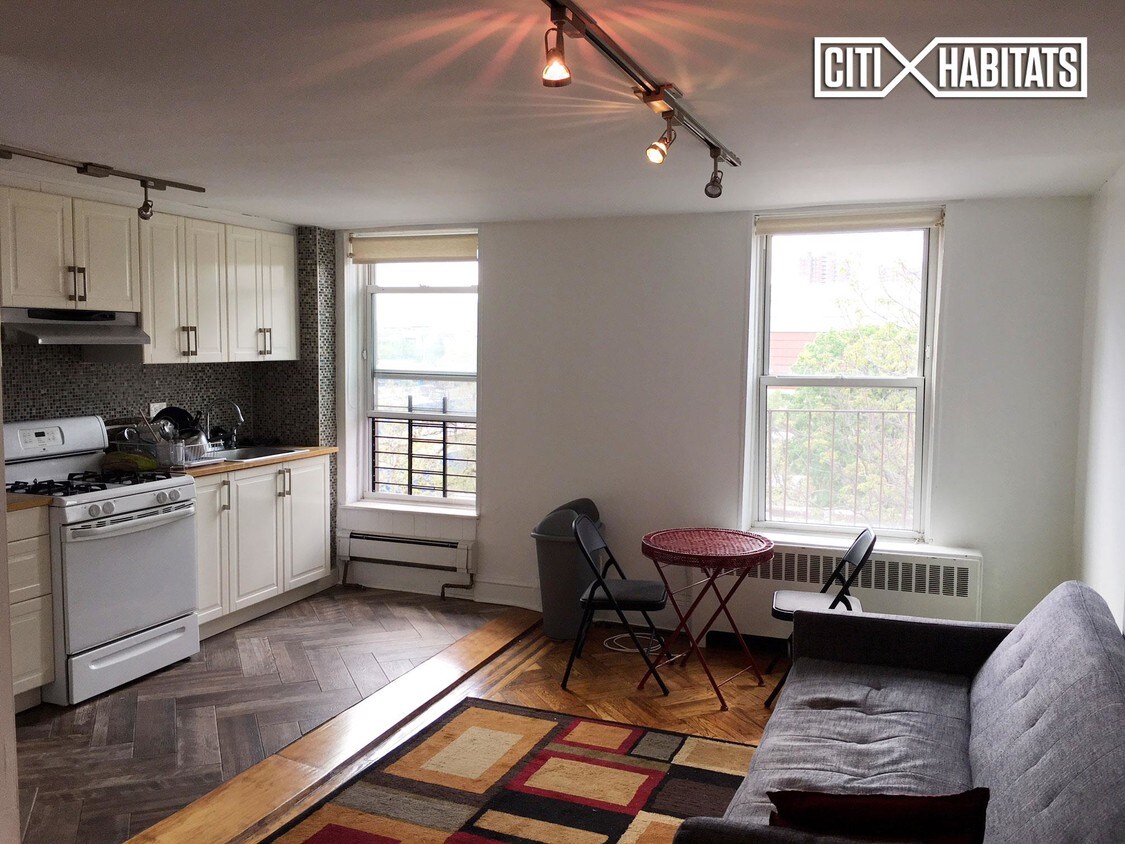 Foto principal - 633 Walton Ave
