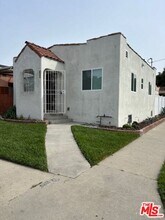 Building Photo - 800 E 83rd St