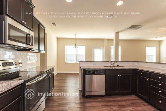 Foto del edificio - 154 Sassafras Rd