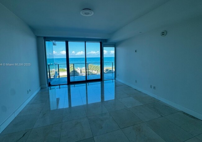 Foto del edificio - Oceana Key Biscayne Large 3 bedroom for rent